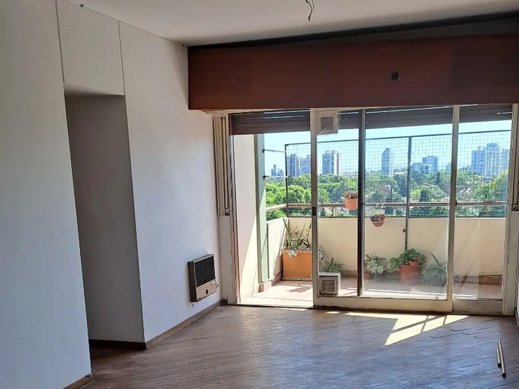 Venta departamento 4 amb con cochera