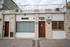 VENTA/PERMUTA - Casa 5 dormitorios , patio y cochera - Azcuénaga, Rosario.