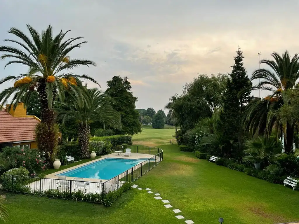 Casa con Vista al Golf - Náutico Escobar CC