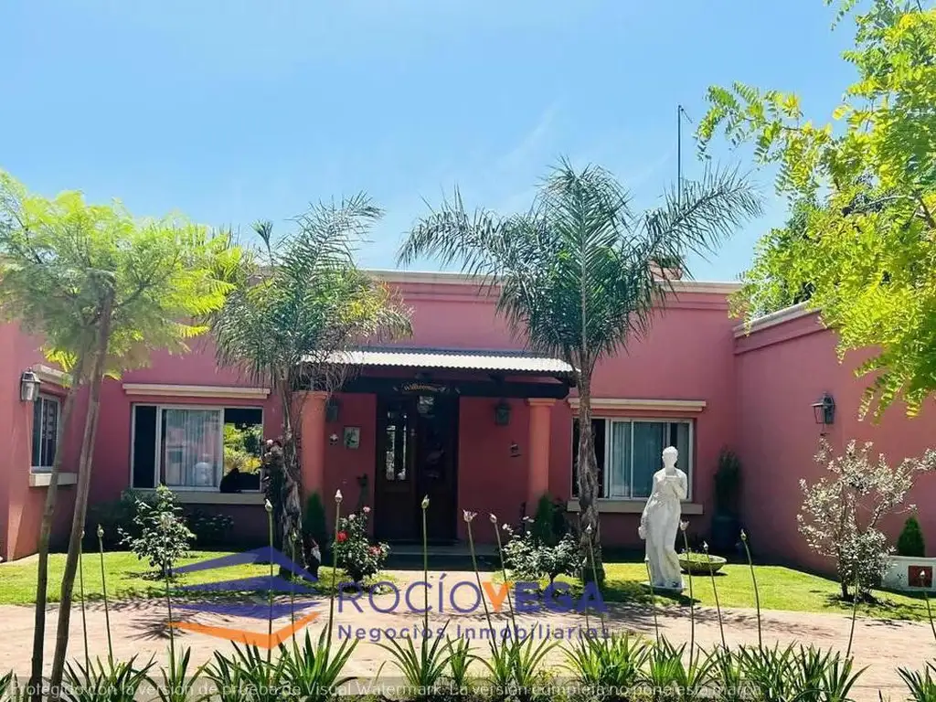 Casa a la venta en Santa Catalina, Lujan