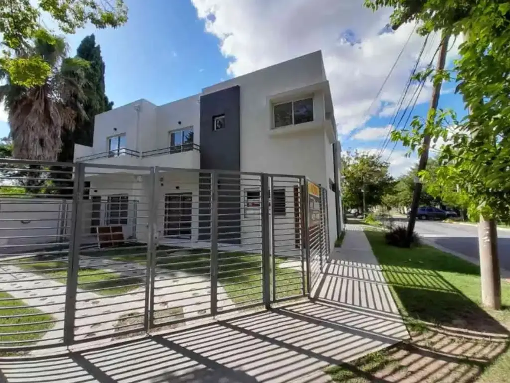 Duplex 3 Ambientes A ESTRENAR en Venta - Castelar Sur