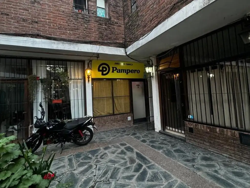 LOCAL COMERCIAL EN VENTA- CASTELAR