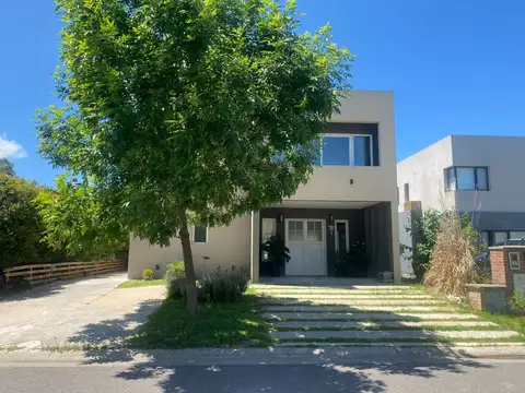 Casa - Alquiler - Argentina, Tigre