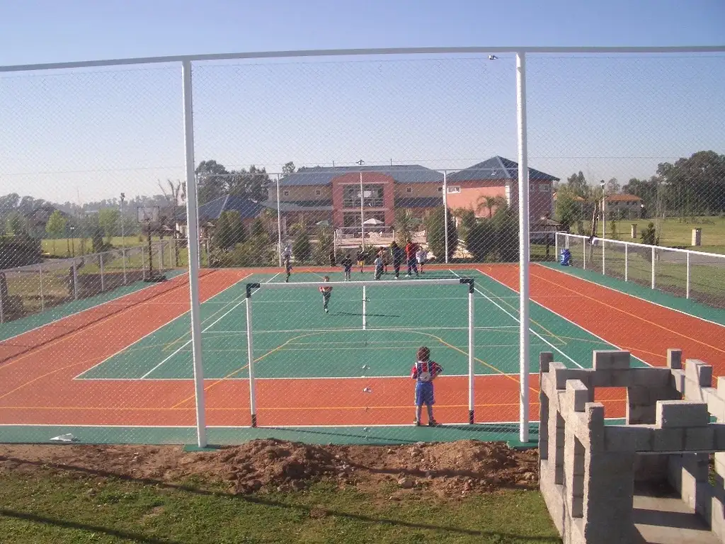 Actividades deportivas futbol, tenis en Quintas del Sol