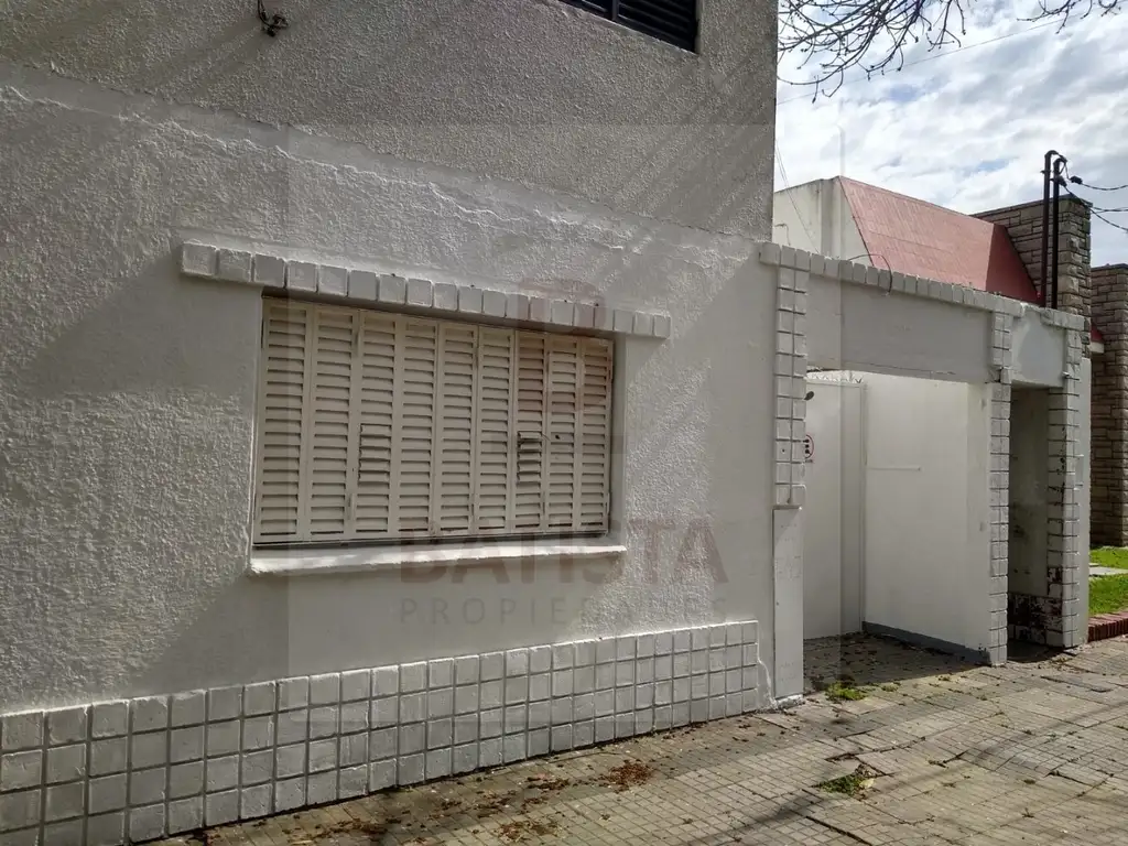 vende departamento en calle 39 e/21 y 22