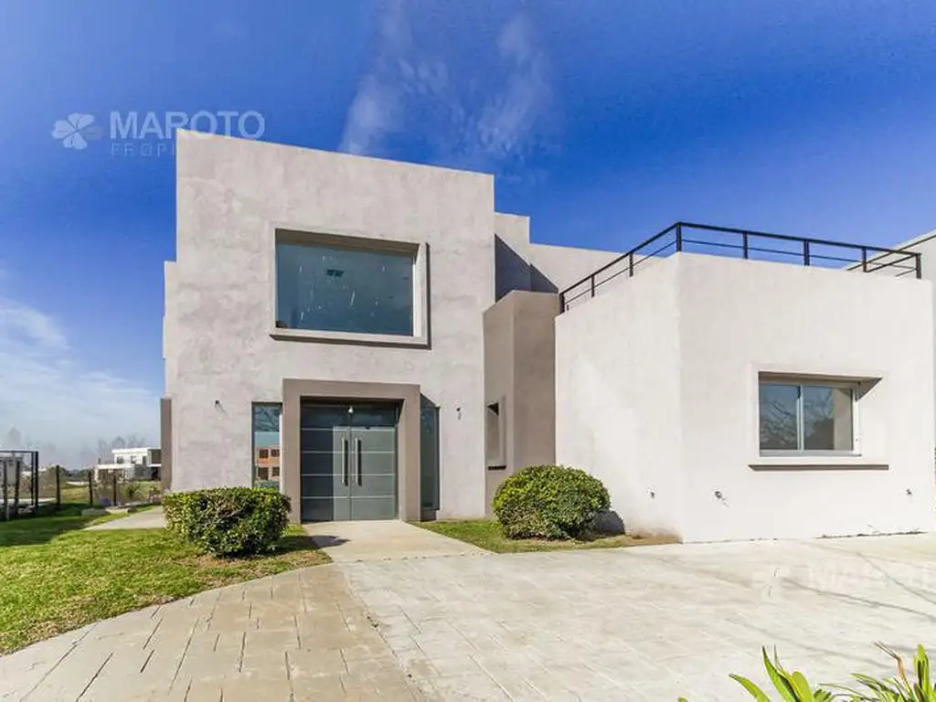 CASA EN VENTA EN BARRIO EL CANTON - MAROTO PROPIEDADES