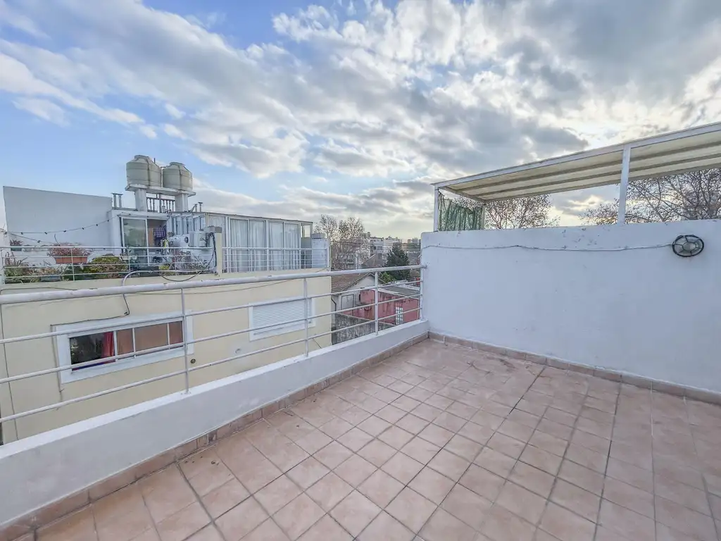 VENTA PH 2 AMBIENTES VILLA DEVOTO TERRAZA PROPIA