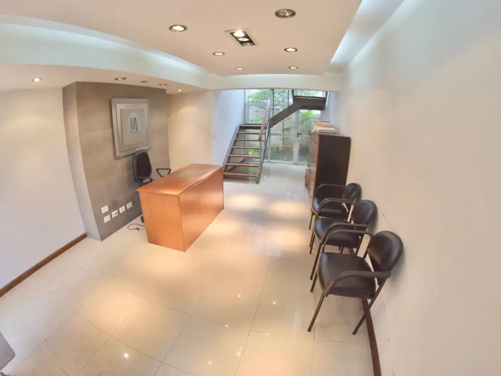 DUPLEX EN VENTA CON 3 OFICINAS APTO PROF LANUS