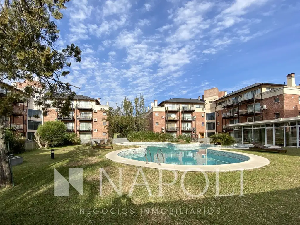 Venta de Hermoso Departamento, en La Vieja Estación, Canning