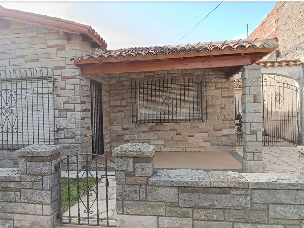 VENTA CASA 3 AMB COCH GALPÓN FONDO VERDE DON BOSCO