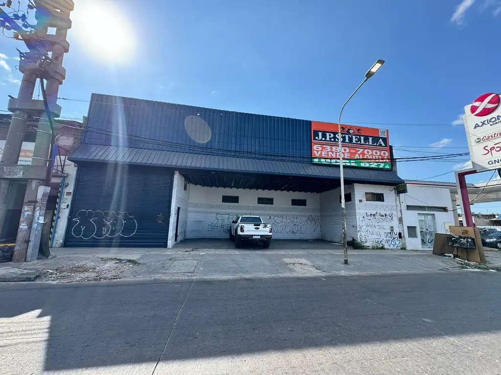 Galpón Comercial s/ Avenida 627 m² Cub. - Haedo