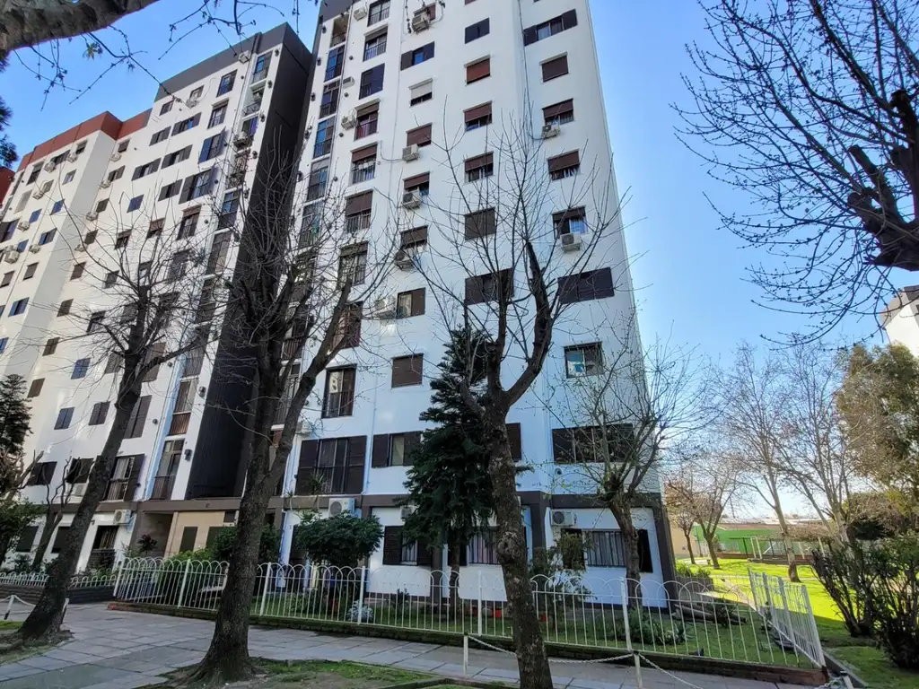 VENTA DEPARTAMENTO DE CUATRO AMBIENTES EN WILDE