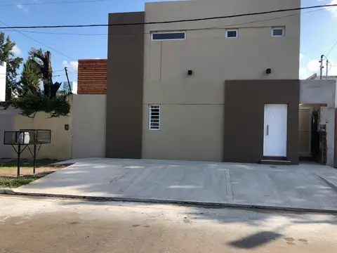 Duplex en venta en Lomas de Zamora