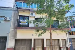 Casa 4 dormitorios en barrio Jorge Cura