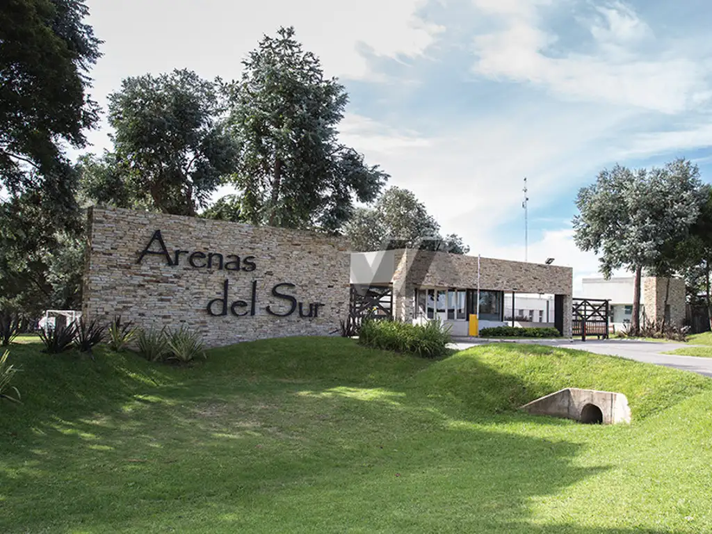 Lote en Arenas del Sur.