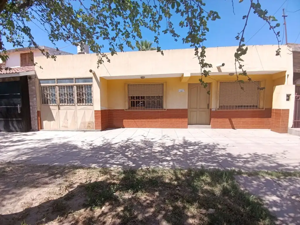 VENTA CASA CON DEPARTAMENTO ANEXO TERMAS RIO HONDO