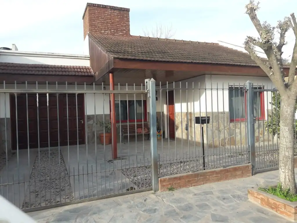 CASA EN VENTA