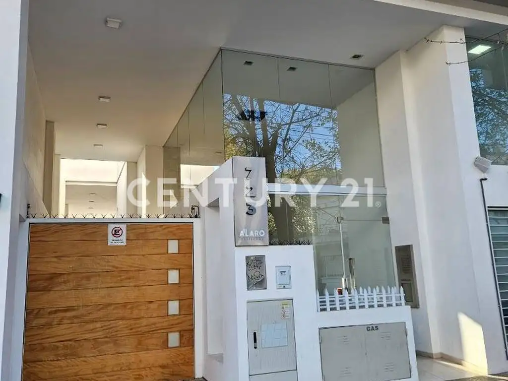 Departamento Monoambiente con Cochera en Venta La Plata