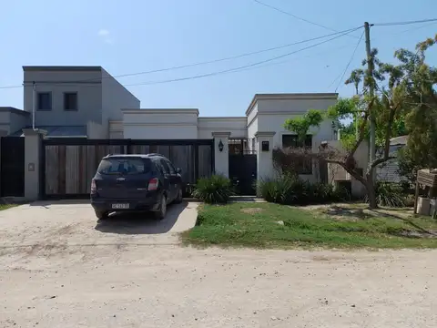 Alquiler temporario casa en Areco !