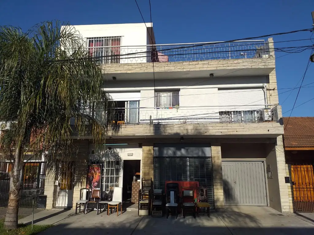 CASA PH. 3 AMB. CON BALCÓN Y TERRAZA