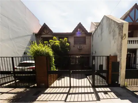 Venta-Triplex-Villa crespo-4amb + playroom-Cochera - Foto 0