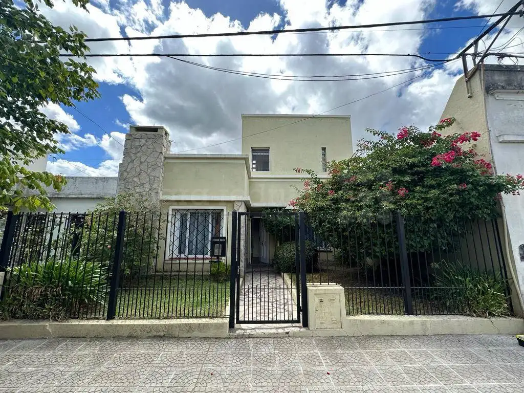 VENTA CASA 3 DORMITORIOS CHASCOMUS