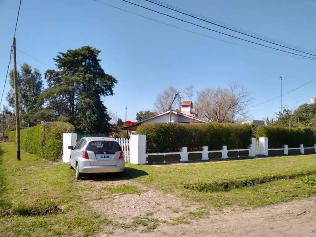 CASA EN VENTA, VIRREY DEL PINO.