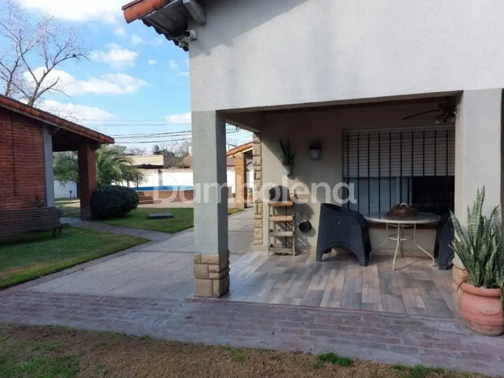 Casa Quinta  en Venta en Paso del Rey, Moreno