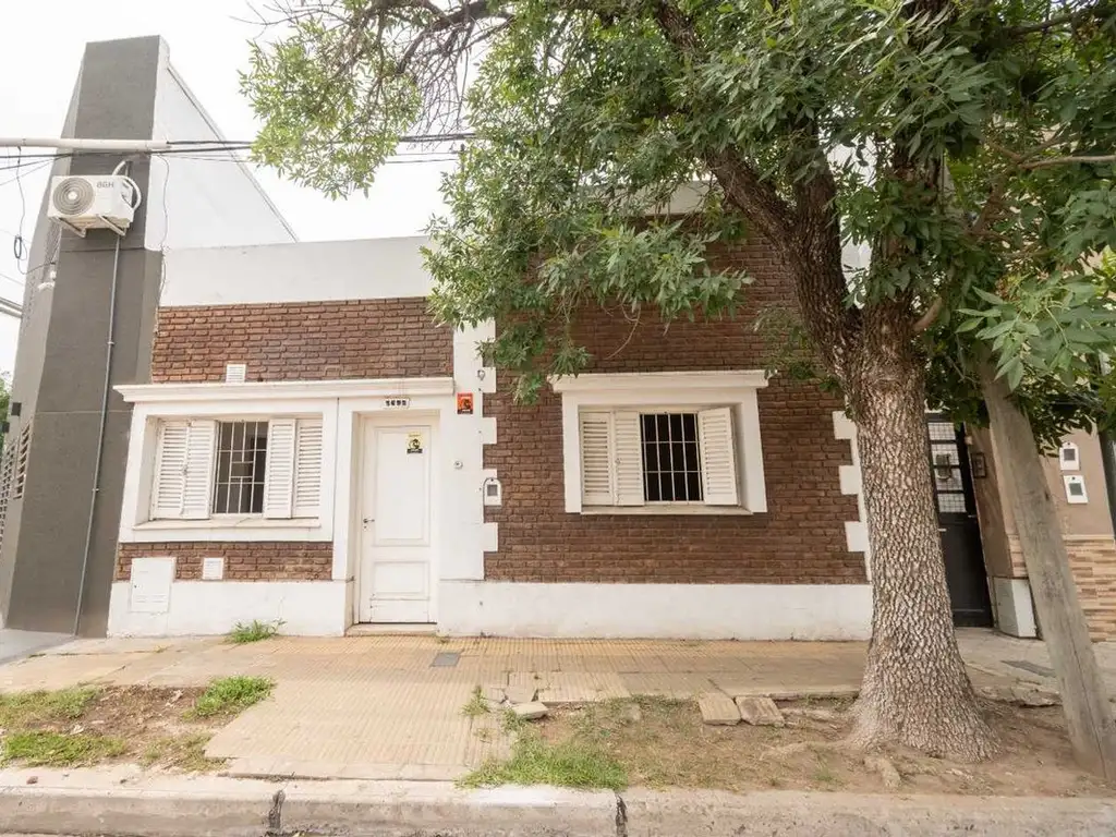 Venta Casa en B° Mariano Comas de 2 dormitorios