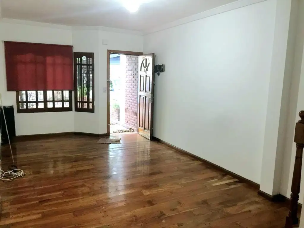 DUPLEX DE 3 AMBIENTES CON COCHERA