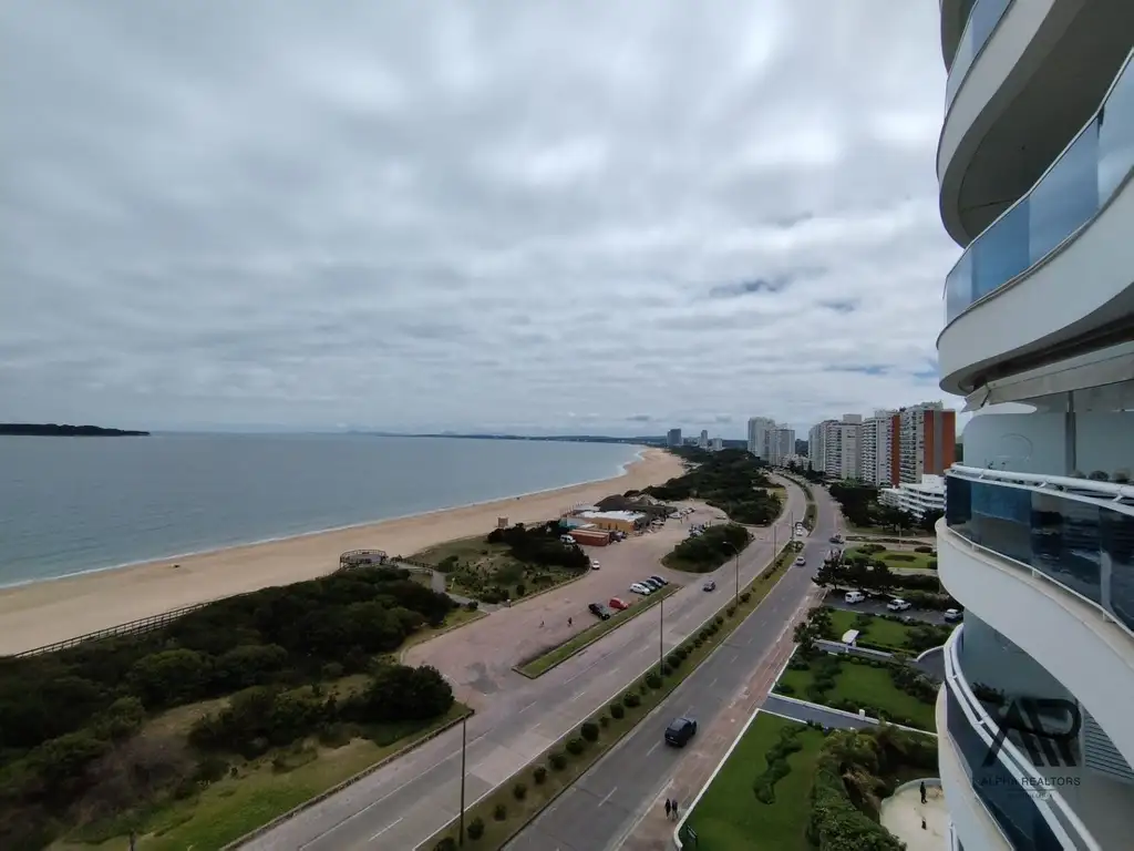 Apartamento Con Las Mejores Vistas A La Mansa En Alquiler Temporal