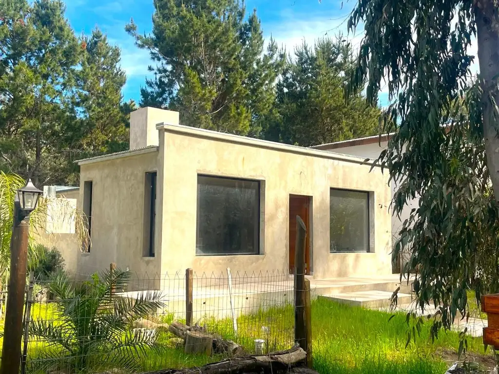 CASA A ESTRENAR - CONSTRUCCIÓN AVANZADA - BARRIO EL PINAR