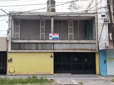 VENTA CASA A RESTAURAR O DEMOLER ZONA TRIBUNALES