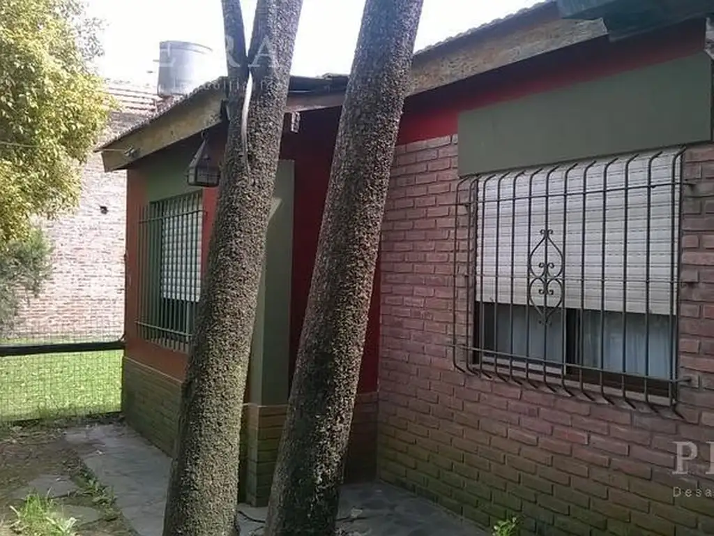 Casa 3 amb  parque pileta - De Vicenzo Grande Pilar