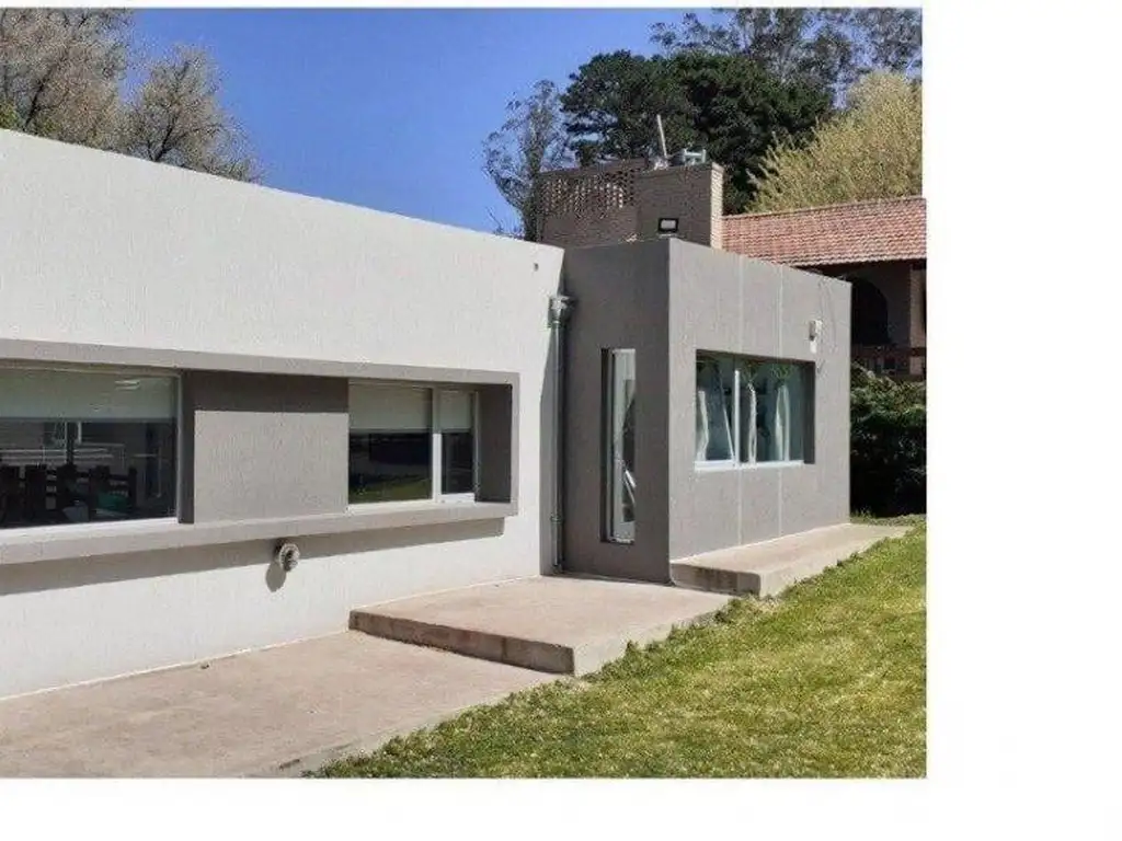 Casa en venta de 2 dormitorios c/ cochera en Sierra de los Padres