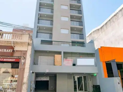 Venta departamento 2 dormitorios con balcón - Centro, Rosario