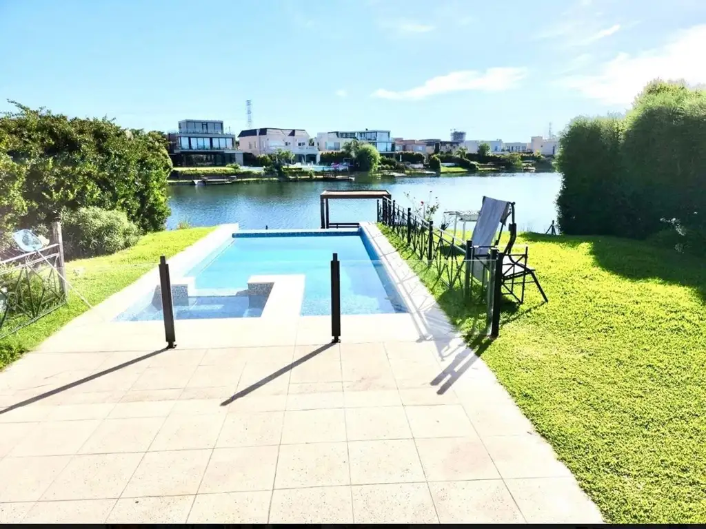 CASA  EN ALQUILER  AL LAGO  LOS LAGOS NORDELTA