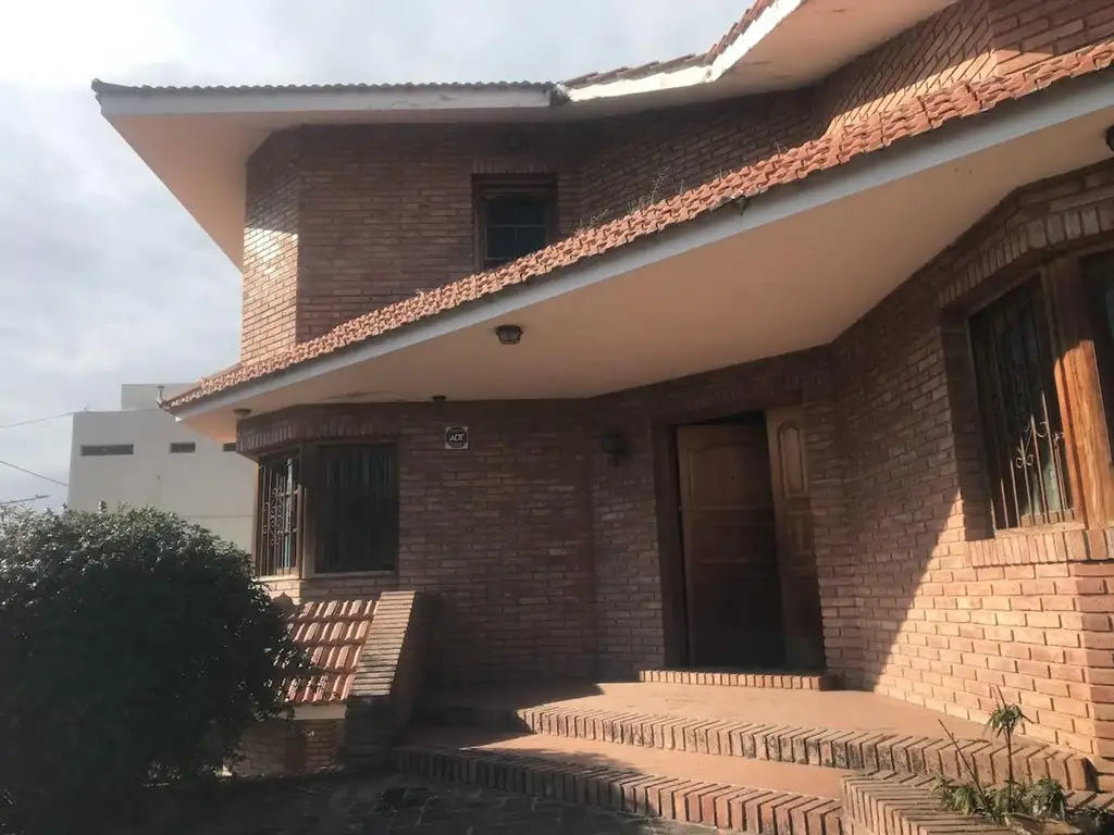 Casa en venta 3 Dormitorios  B° Santa Rita Carlos Paz