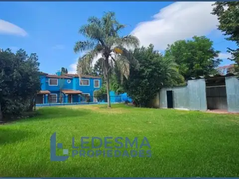 CASA QUINTA SOBRE LOTE DE TERRENO 1166 M2