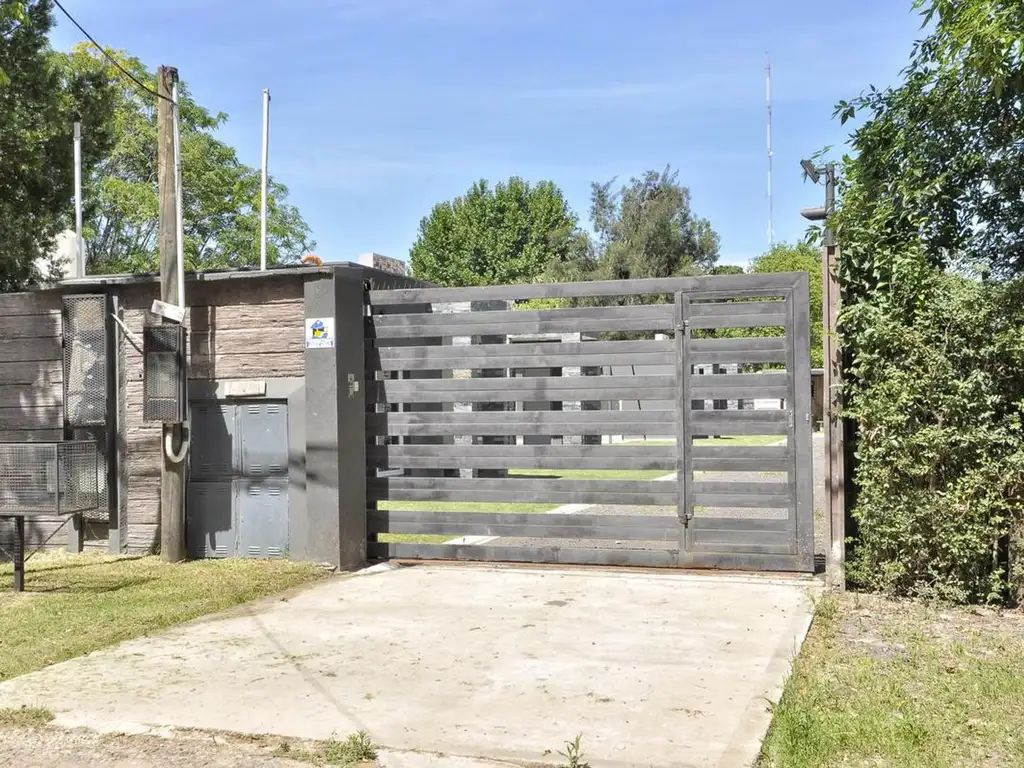 Venta. Casa a estrenar en Complejo Cerraso. Einstein al 4000, Malvinas Argentinas