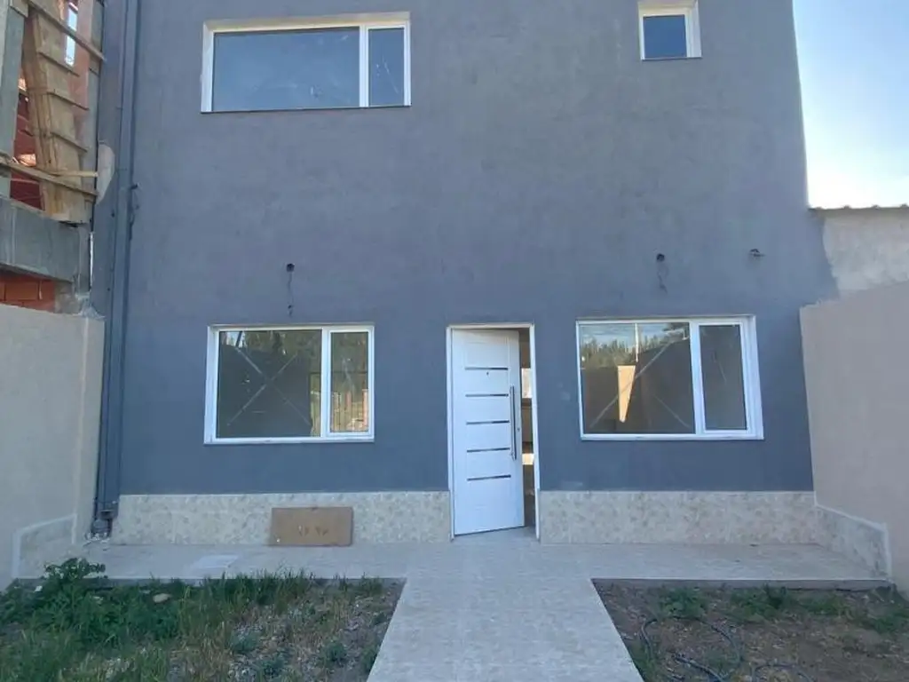 Venta duplex a estrenar Barrio La Victoria