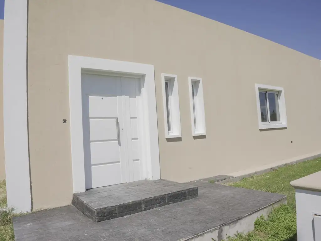 OPORTUNIDAD Venta Casa a terminar Barrio Privado Pilar Plaza