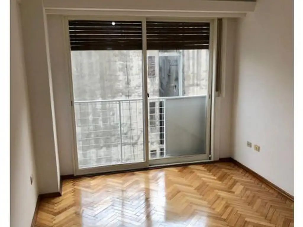 Alquiler departamento 2 ambientes Balvanera Av. Rivadavia (SVP)