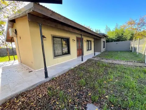 Casa en  Arroyo de la Cruz. Exaltación de la Cruz