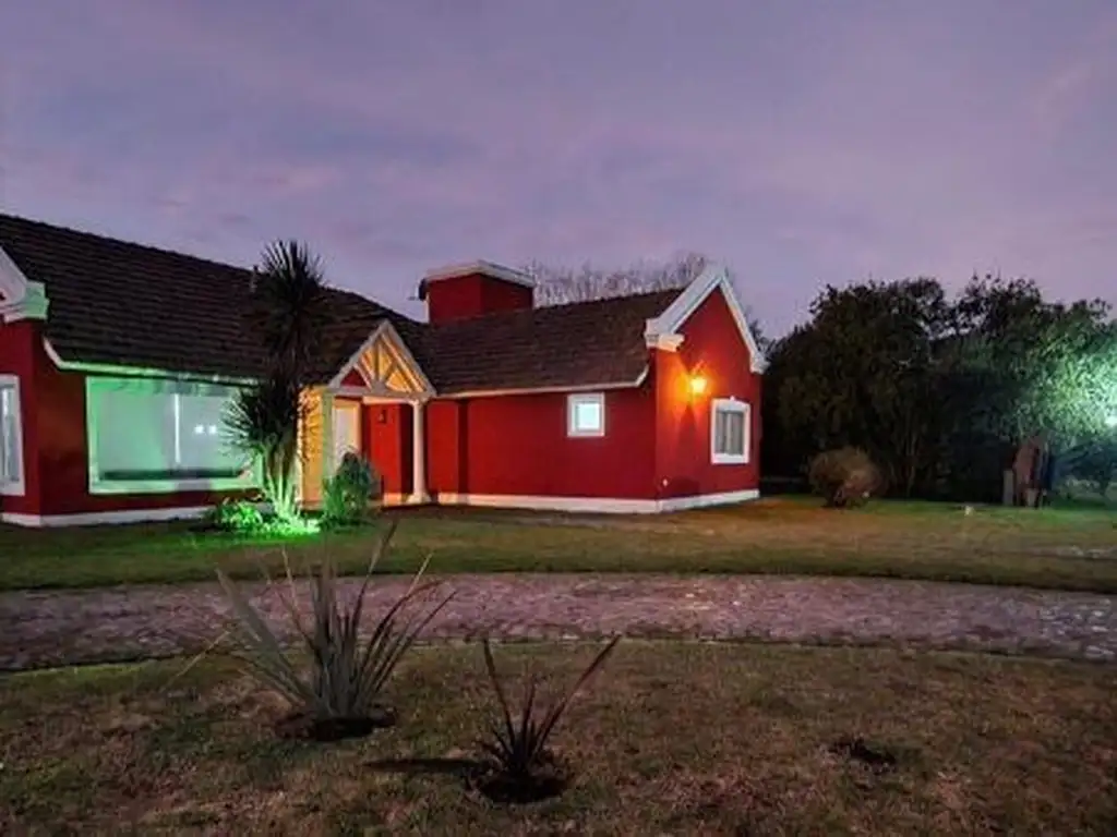 Casa Venta 4 ambientes 20 años, 3 cocheras, 180m2, Boca Raton Ruta 25 ...