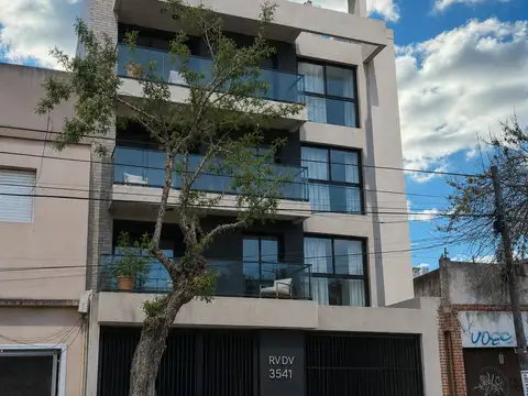 Avenida Rivadavia 3500, Piso PB