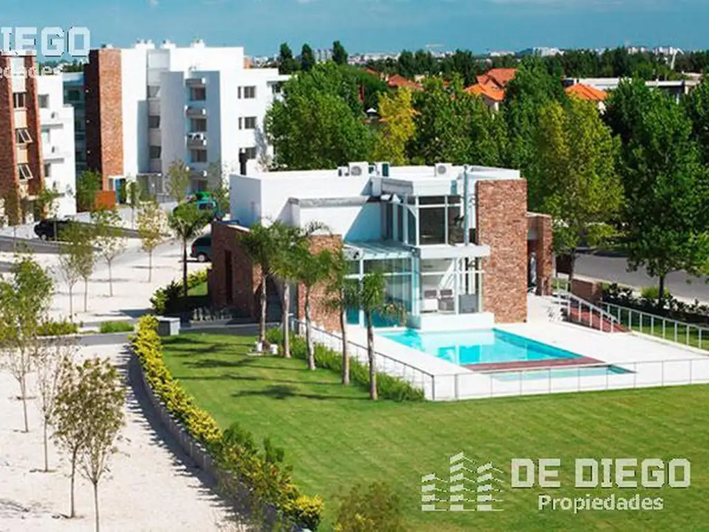 Venta departamento en planta baja 3 ambientes con jardín y parrilla con renta- Praderas de Santa Bár