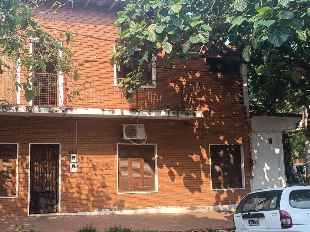 INTERESANTE PROPIEDAD EN ESQUINA. VILLA SARITA, POSADAS, MISIONES. VENTA