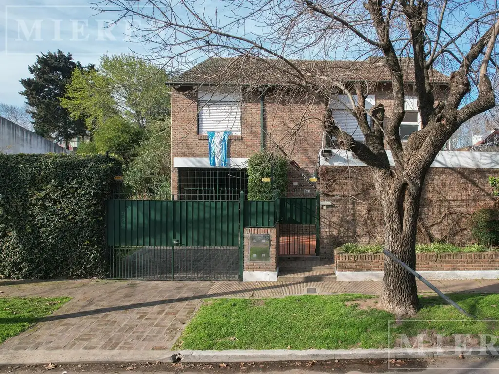 Casa en  Beccar vias a Libertador