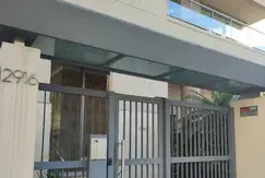 EXCELENTE DEPARTAMENTO DE 3 AMBIENTES CON COCHERA- S/ LIBERTADOR